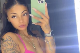 Business meeting 🤑 - Image 1