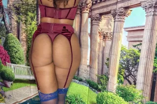 Why Have An Affair or Waste Time On An Ambiguous Date When We Can Go Straight To The Point🤭🍆💦😘I LOVE ALL RACES - Image 2